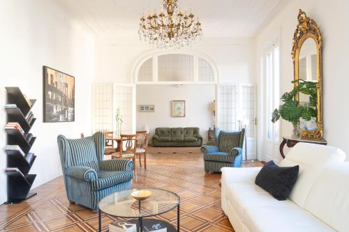 Navigli Harmony Flat, beautiful, wide & bright apartment, 3 BDR, by HouseinMilano
