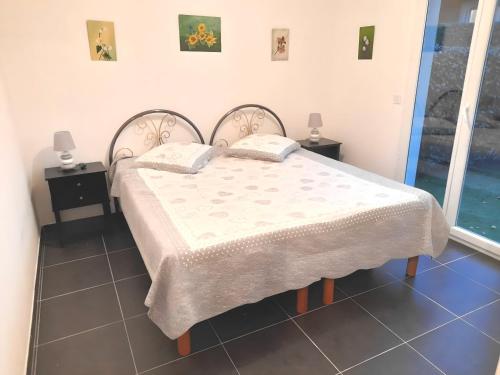 Bleu-Estérel, 50m de la plage, appartement 4 personnes