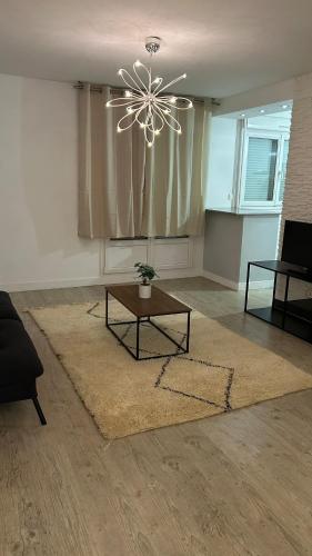 Appartement Épuré Proche Centre-Ville de Besançon