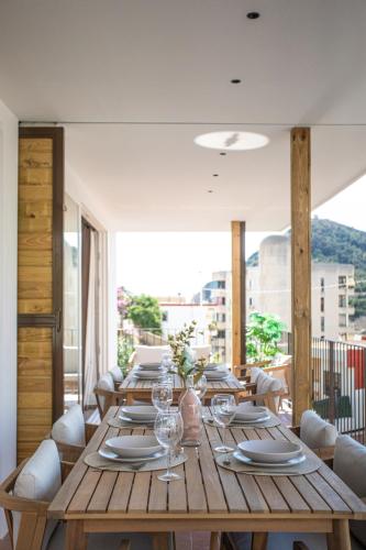 Arenas Beach Apartments
