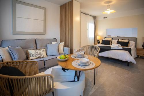 Arenas Beach Apartments