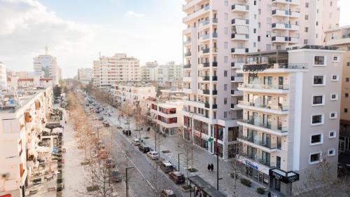 Nespecifikovaný výhled na destinaci Vlorë nebo výhled na město při pohledu z hotelu