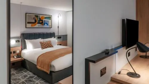 Crowne Plaza Birmingham City by IHG photo 11