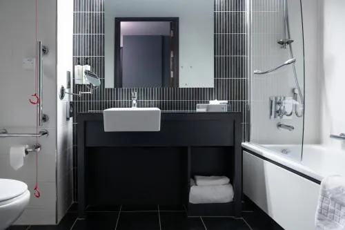 Crowne Plaza Birmingham City by IHG photo 17