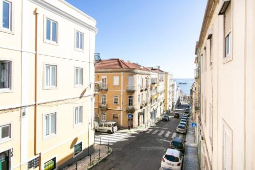Lisbon Historic Center River View Balcony