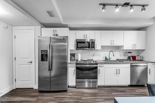 Stylish 1BR Unit With Free Parking Near Wynwood photo 12