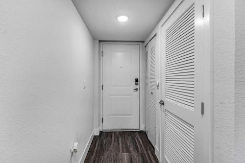 Stylish 1BR Unit With Free Parking Near Wynwood photo 19
