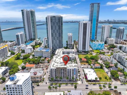Stylish 1BR Unit With Free Parking Near Wynwood photo 29