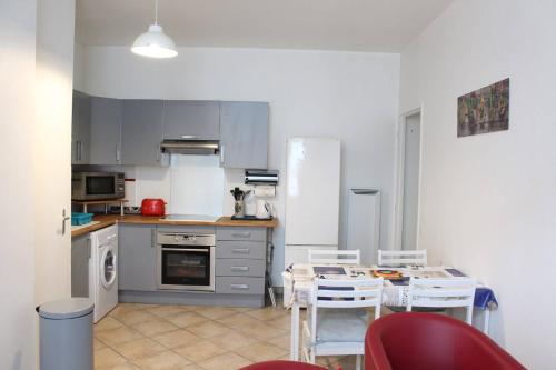 Photo de la galerie de l'établissement Appt T3 - LA ROCHELLE - LR180-15B, à La Rochelle