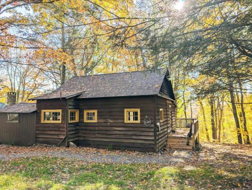 a log cabin in the middle of the woods at Rustic Retreat Fireplace, Casino, Camelback Close to everything! in Mount Pocono