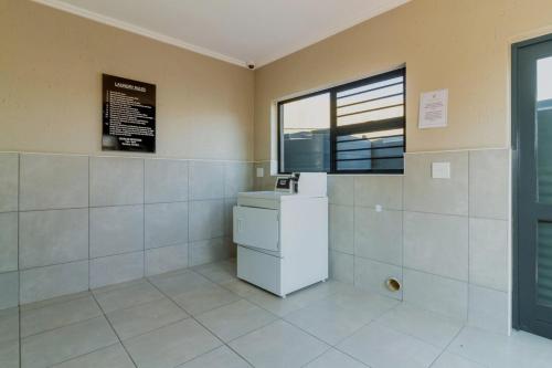 Imagen de la galería de Tranquil Urban Oasis with FREE Gym and Pool, en Sandton