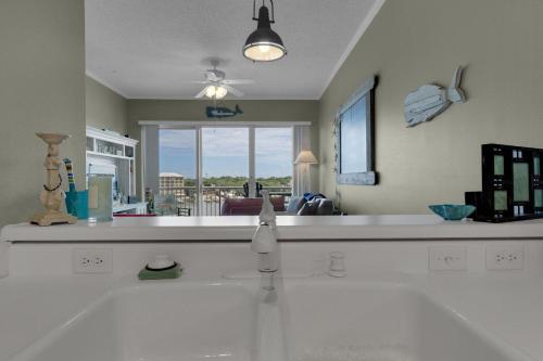 Φωτογραφία από το άλμπουμ του Palm Court Yacht Club 604 Sound View & Beach Access σε Fort Walton Beach