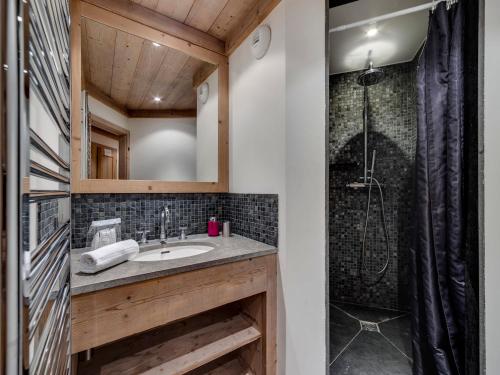 Appartement au cœur de Val d'Isère : 6 pers, 85m², 3 chambres, parking, WIFI, animaux admis
