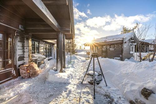 Το Traditional Feel In Modern Log Cabin τον χειμώνα