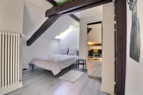 Attique Studio A