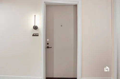 Stylish Apartments with Partial Ocean Views in Downtown! photo 73