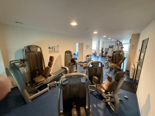 Gimnasio o instalaciones de fitness de FeWo Pool, Sauna, Wellness, Gartenterrasse ENGELMEER