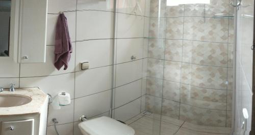 Ένα μπάνιο στο Casa Laranja Canastra