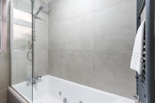 Nottage House Premier Apartments photo 61