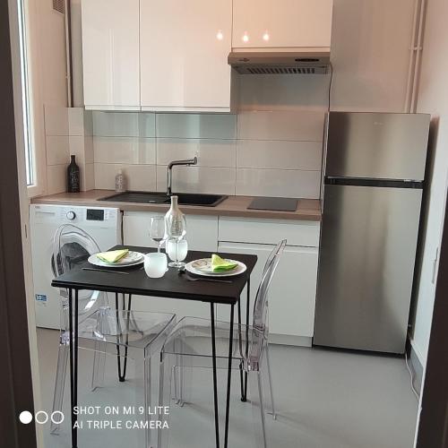 APPARTEMENT T1 Lumineux & Charmant Avec Balcon