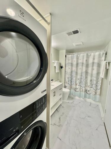 Cozy 1BD, 5 Mins Walk to the Beach, No Stairs! photo 13