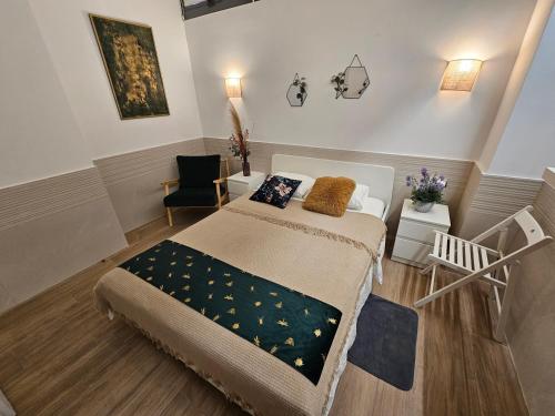 Las Artes Luxury Double Room