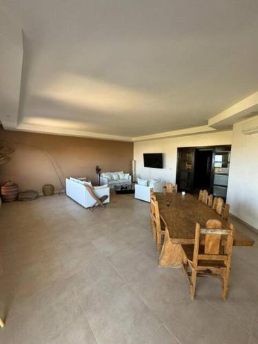 Fotografie z fotogalerie ubytování King's Lair, Embassy Ocean View Apartment, Dakar, Senegal v destinaci Dakar