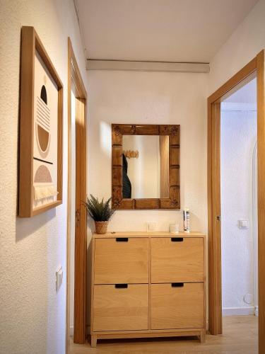 2 Bedrooms and 2 Bathrooms with Sea View at Piscis Benalmadena Arroyo