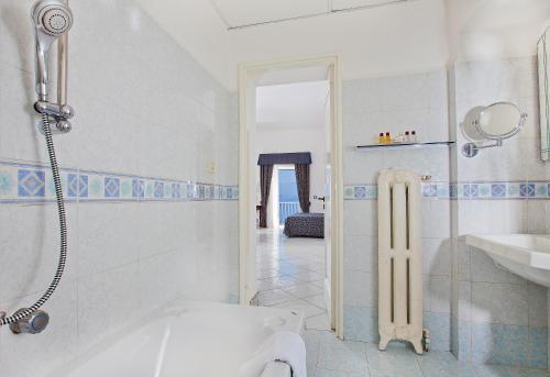 Koupelna v ubytování Hotel San Michele