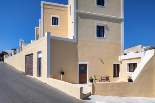 Santorinn Suites Fira