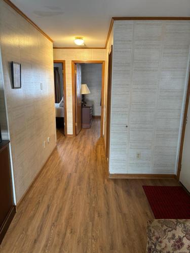 Φωτογραφία από το άλμπουμ του Mohican Resort Motel, Conveniently located to all Lake George attractions σε Lake George