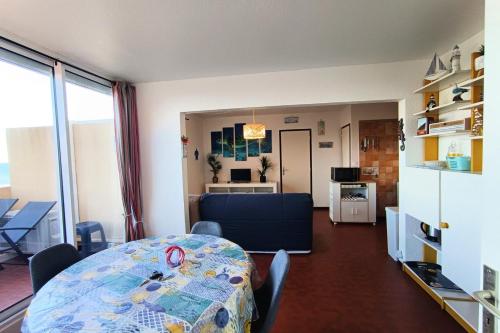 Beautiful T3 with balcony - sea view