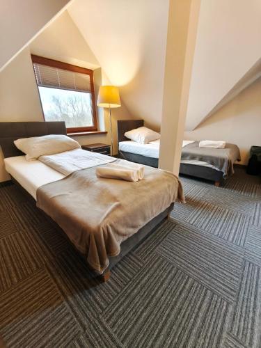 Route One - Restauracja & Pokoje Hotelowe