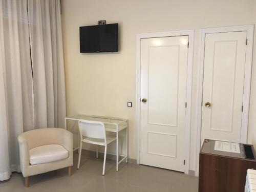 Μια τηλεόραση ή/και κέντρο ψυχαγωγίας στο Hostal Cervantes
