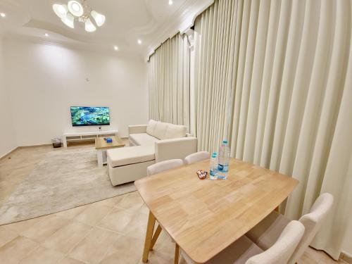 NA -G02-01 Cozy 1BR Apt in AD