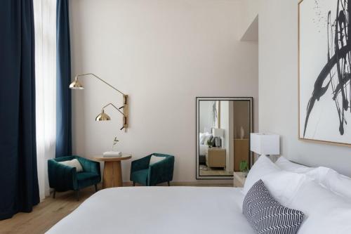 Kimpton - Pittman Hotel by IHGにあるベッド
