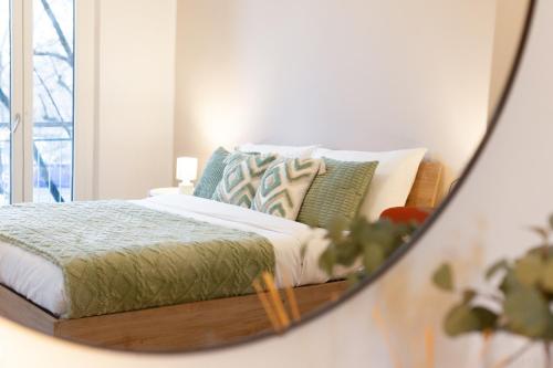 Letto o letti in una camera di Fleming Ospedale 300Mt Wifi Aria condizionata Free parking