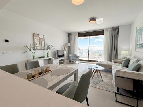 Estepona Town Luxury Apartment PLUTO
