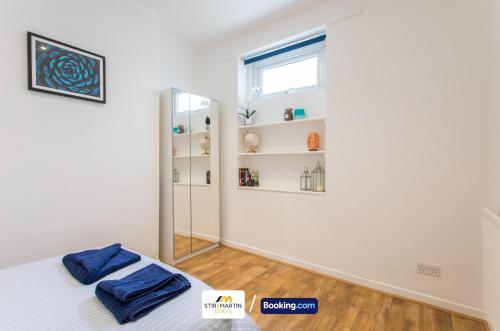 2 Bed Apartment By StirkMartin Stays Short Lets & Serviced Accommodation Cardiff With Free Parking & 7mins to City Centre photo 20