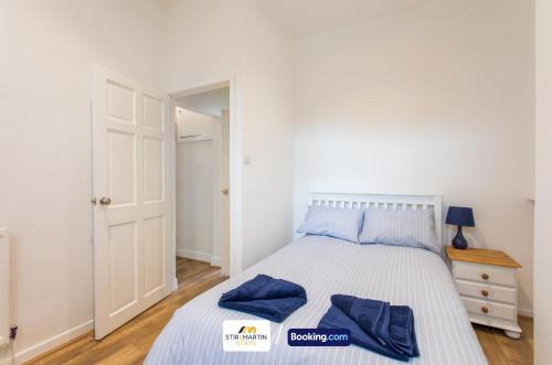 2 Bed Apartment By StirkMartin Stays Short Lets & Serviced Accommodation Cardiff With Free Parking & 7mins to City Centre photo 13