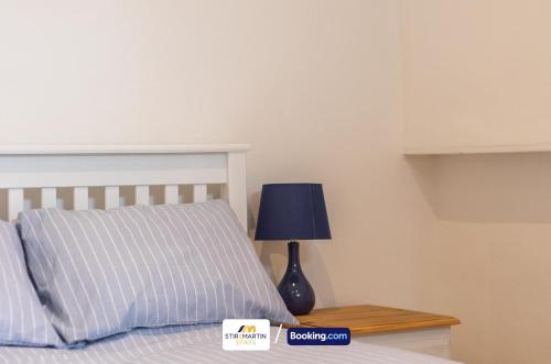 2 Bed Apartment By StirkMartin Stays Short Lets & Serviced Accommodation Cardiff With Free Parking & 7mins to City Centre photo 18