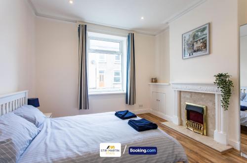 2 Bed Apartment By StirkMartin Stays Short Lets & Serviced Accommodation Cardiff With Free Parking & 7mins to City Centre photo 3