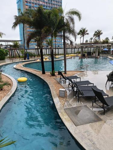 Kolam renang di atau dekat dengan Salinas Premium Resort