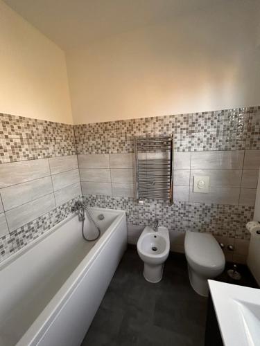 Ένα μπάνιο στο Casa Ovidio