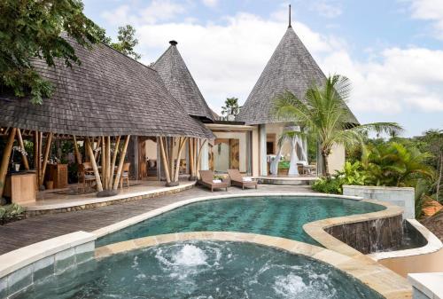 The Alena Resort a Pramana Experience — Swimming pool