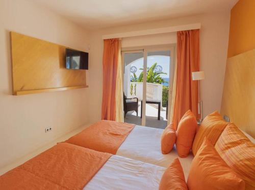 Villa Increible - 5 bedroom luxury villa - Great pool and terrace area with stunning sea views