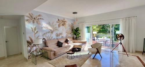 Penthouse with incredibles views 6 pools Golf 14