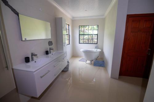 Ti Anglete Villa photo 3
