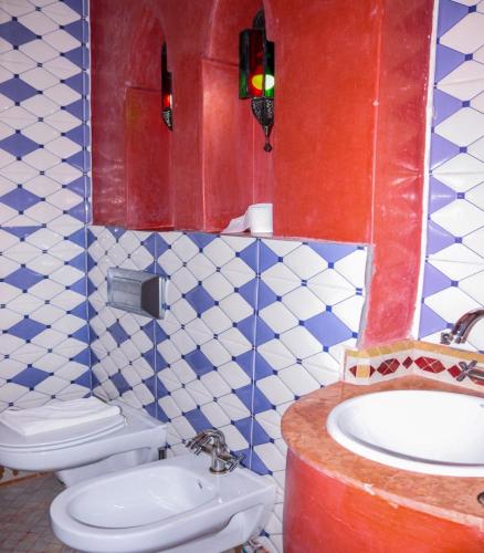 Hotel Ksar Kaissarにあるバスルーム