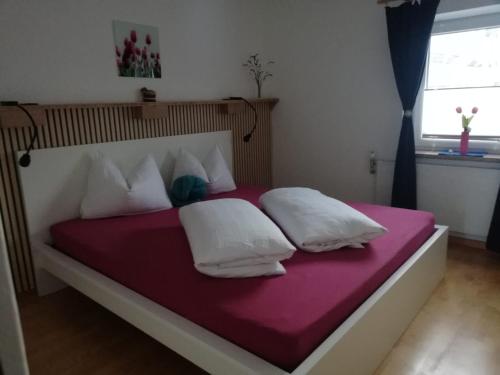 Ein Bett oder Betten in einem Zimmer der Unterkunft Stylish & Spacious Apartment with Patio